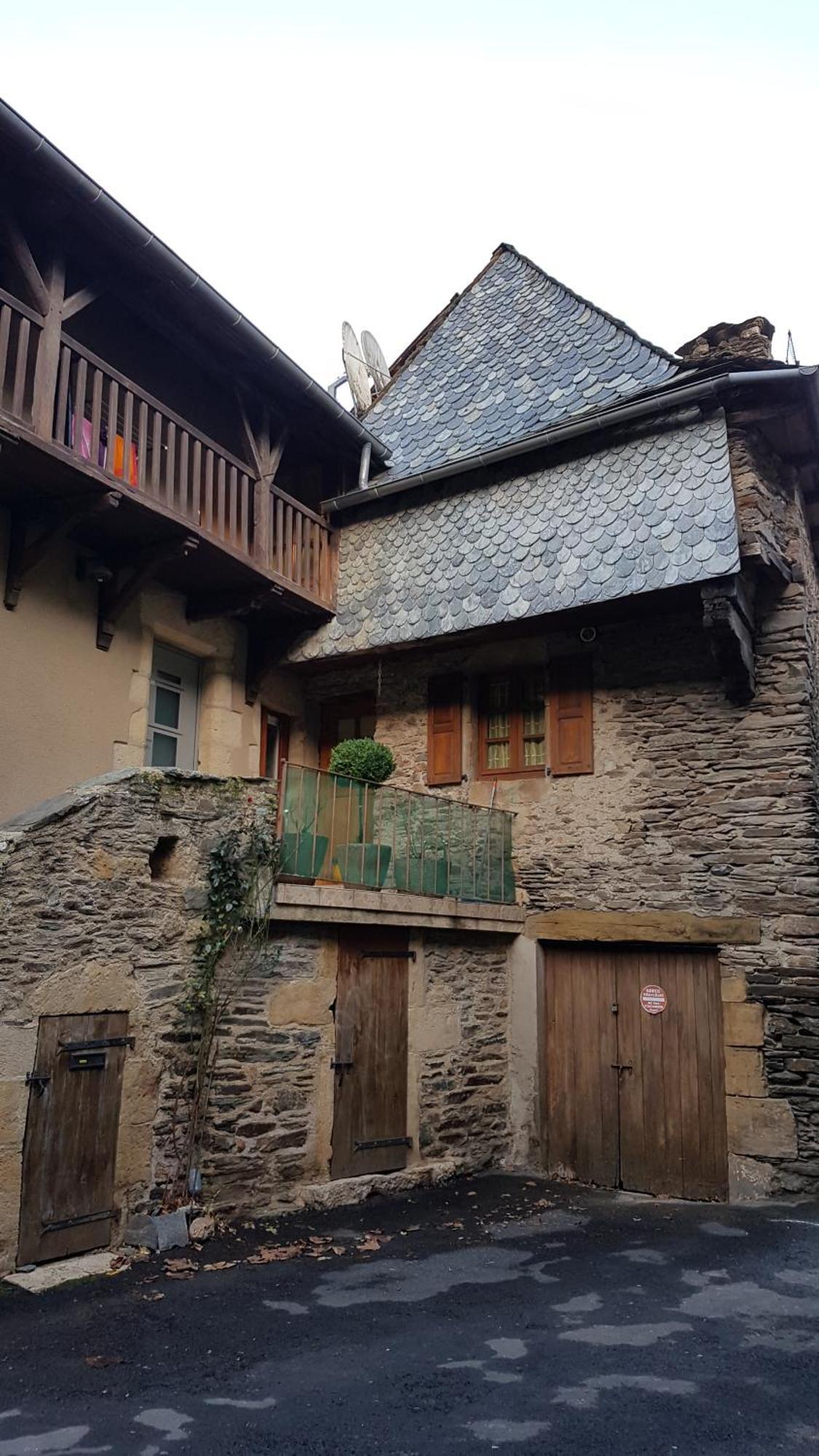 Studio Coeur De Village Estaing  Bagian luar foto